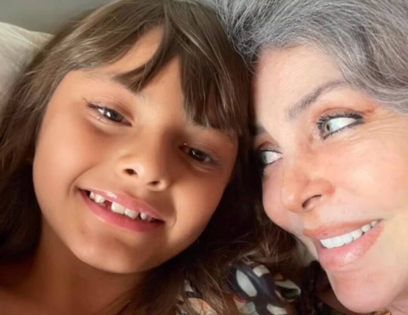 Verónica Castro y su nieta Rafaela  La actriz se muestra feliz con este encuentro  - Créditos: Instagram: @vrocastroficial