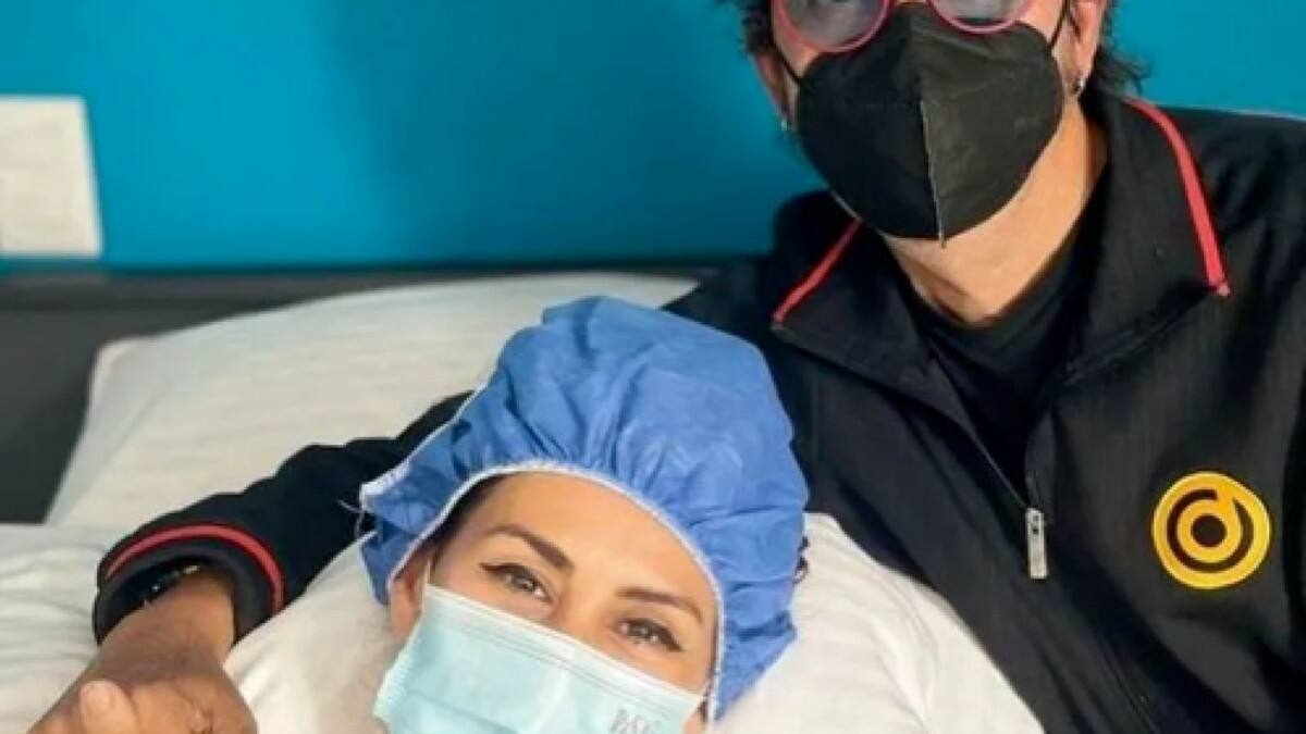 Memo del Bosque habla sobre la salud de Vica Andrade, tras retirarse los implantes mamarios