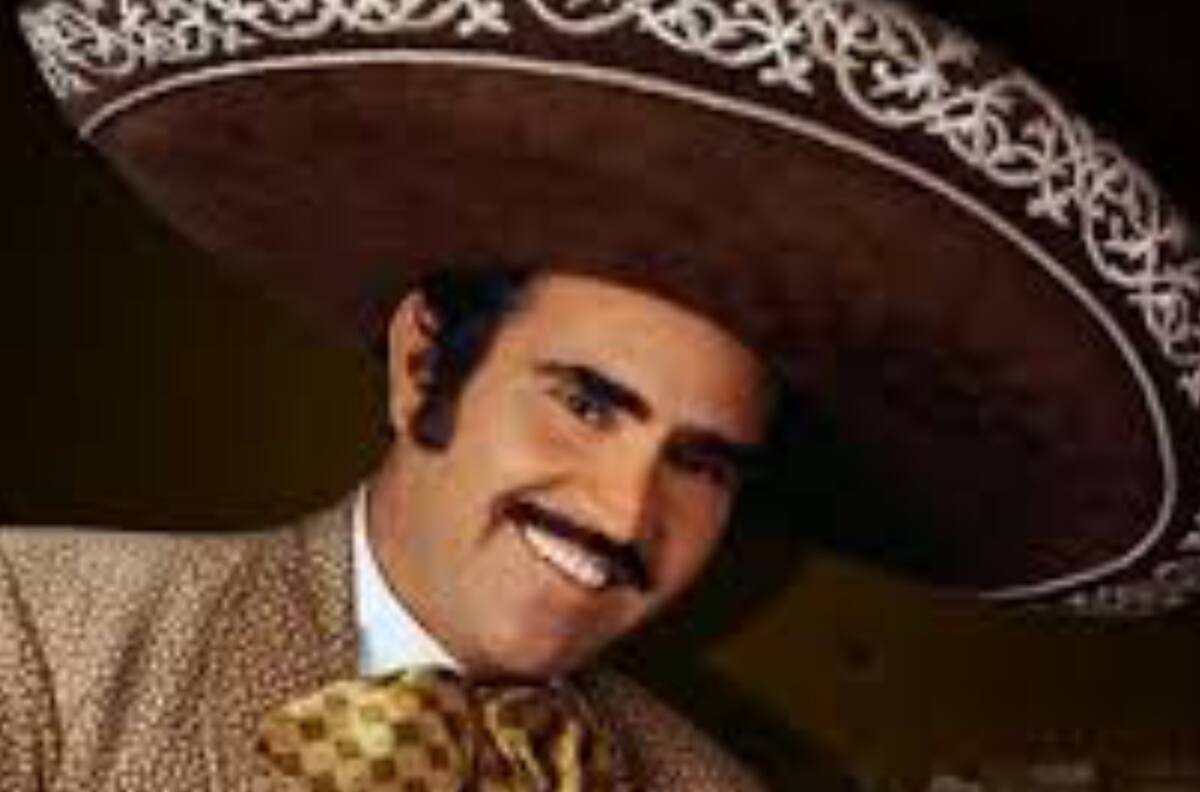 (VIDEO) Vicente Fernández vivía en esta humilde casa de Tijuana cuando era joven