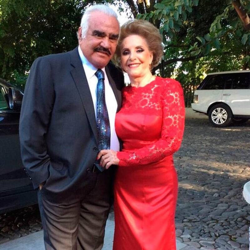 Vicente Fernández El cantante se encuentra hospitalizado desde hace más de dos meses con un pronóstico poco alentador - Créditos: de archivo