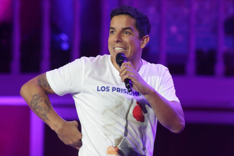 Vicho Viciani reveló unos mensajes de texto que lo tomaron por sorpresa de dos importantes celebridades en el Buenos Días a Todos.