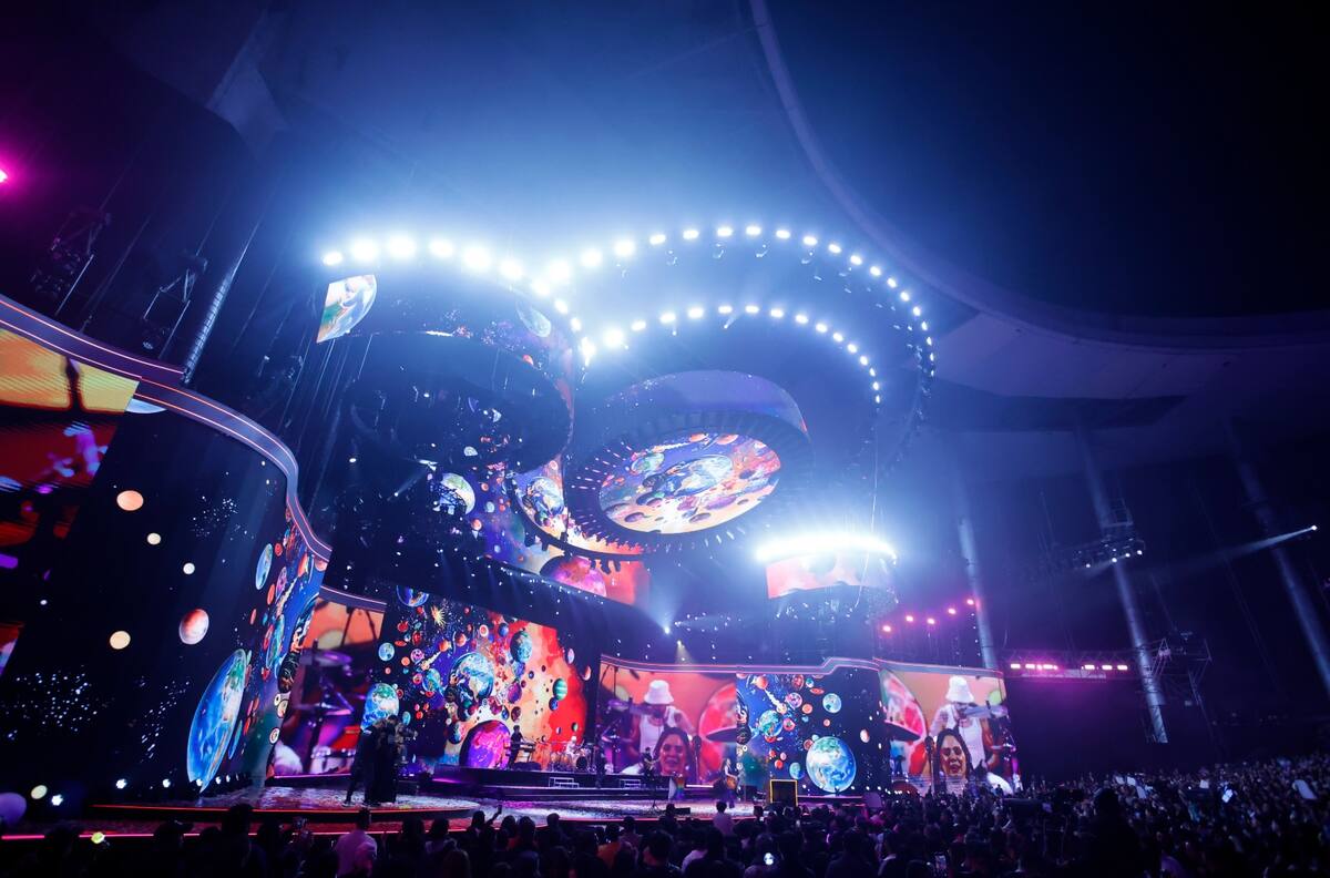 La nueva pareja de famosos que fue pillada en plena transmisión del Festival de Viña