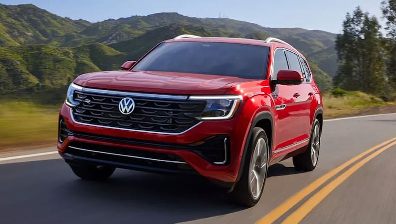 La SUV que conduce Vale Roth.