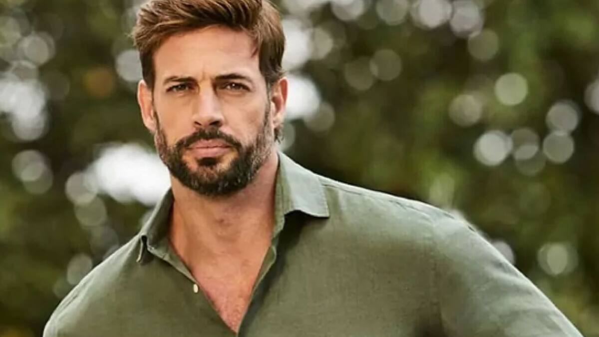 William Levy pide a sus fans que no le regalen comida