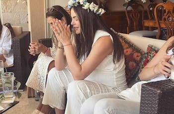 Ximena Navarrete hace ritual muy especial para bendecir su vientre