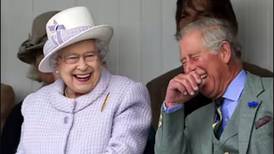 El rey Carlos III retira las pertenencias de la reina Isabel II  del castillo de Windsor